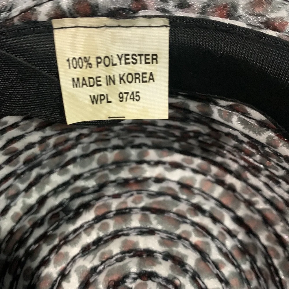 Animal print hat for sunny days - OS - Picture 5 of 8